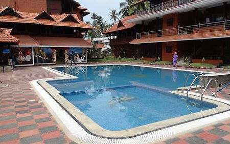 ורקלה Anamika Ayurvedic Heritage Resort מראה חיצוני תמונה